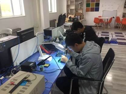 鼎利学院赛教一体 电子产品修理课程的创新实践与显著成效