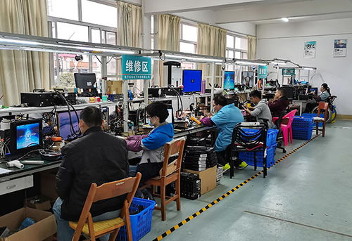 阳光基地传来欢声笑语 电子产品修理中的乐趣与收获